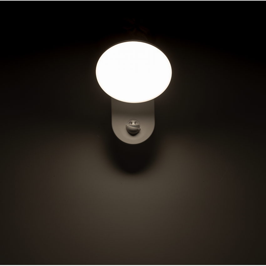 Lampa LED cu senzor de miscare PIR 15W, 4000K, 220-240V AC, IP65